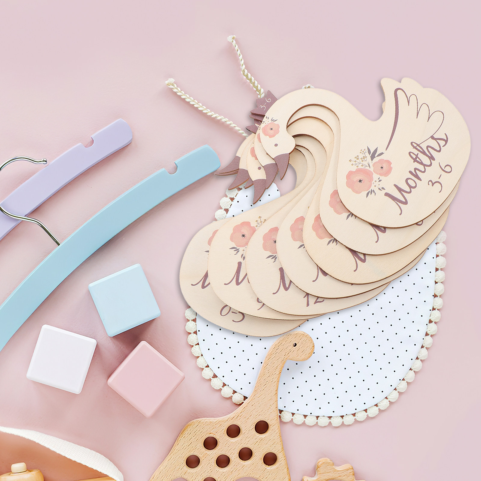 7 шт. деревянных разделителей  – обзор и цена Baby Clothing Hanger Dividers