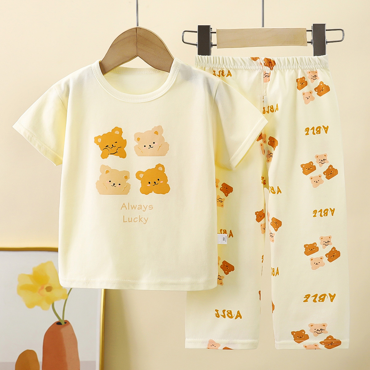 Детская одежда, детский компле – обзор и цена Baby Clothing Designer